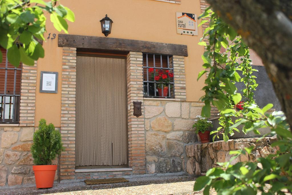 La Caseja De Ayllón Exterior foto