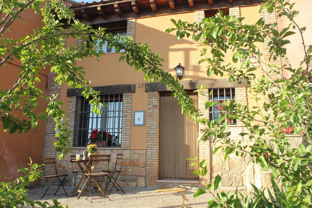 La Caseja De Ayllón Exterior foto